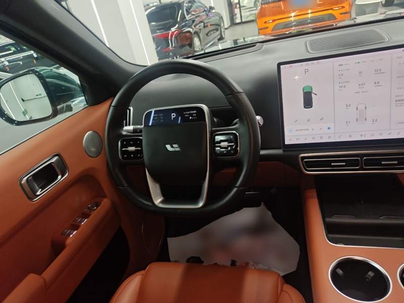 Used Li Auto L8 2023 Air model — 10