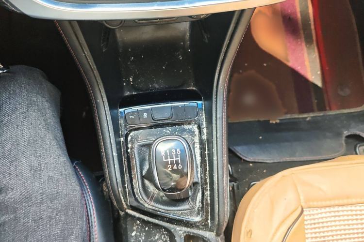 Used JAC Refine S3 2017 1.6L Manual Luxury Smart Model