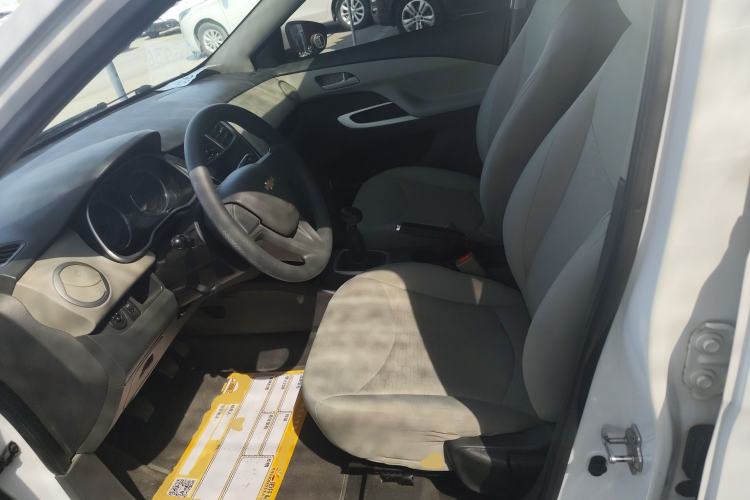 Used Chevrolet Sail 2015 Sail 3 1.5L Manual with Ideal Sunroof Edition
