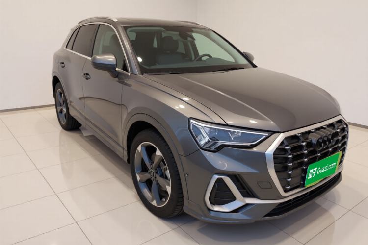 Used Audi Q3 2022 35 TFSI Fashion Dynamic Model
