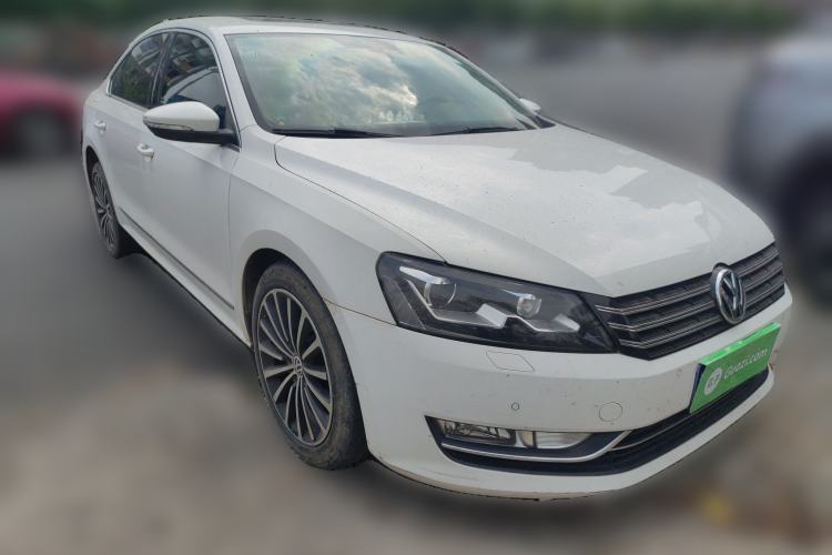 Used Volkswagen Passat 2014 1.8TSI DSG Prestige Navigation Edition
