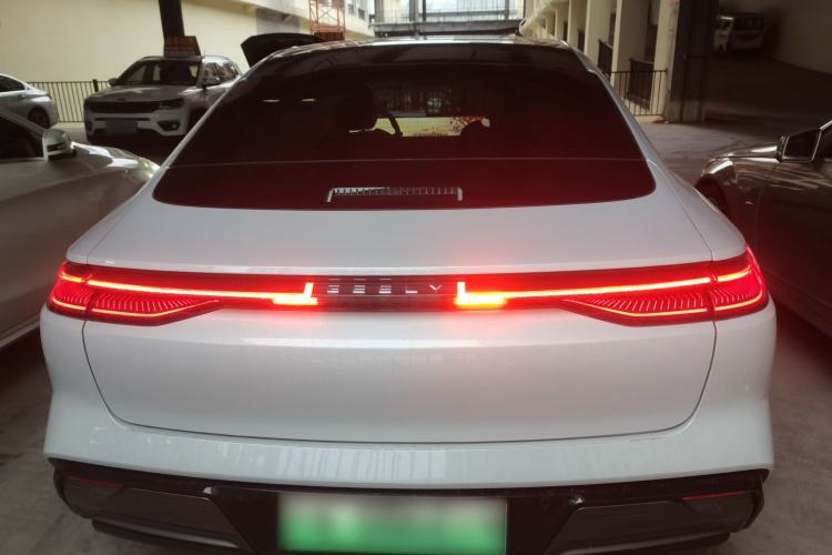 Used Geely Galaxy E8 2025 575 km Exploration Intelligent Driving Edition