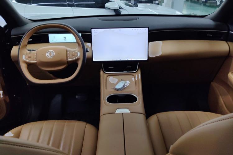 Used Dongfeng Aeolus L8 2025 Model 185KM Dream Edition
