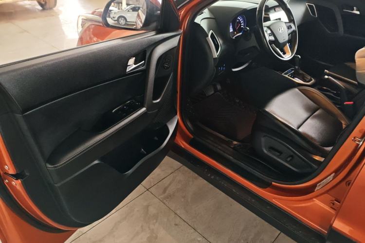 Used Hyundai ix25 2017 1.6L Automatic Smart Version
