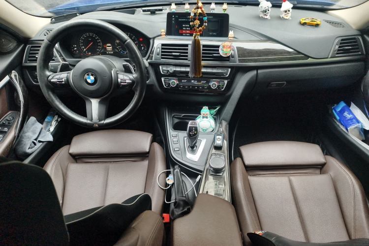 Used BMW 3 Series 2019 320Li M Sport Night Edition Center Console