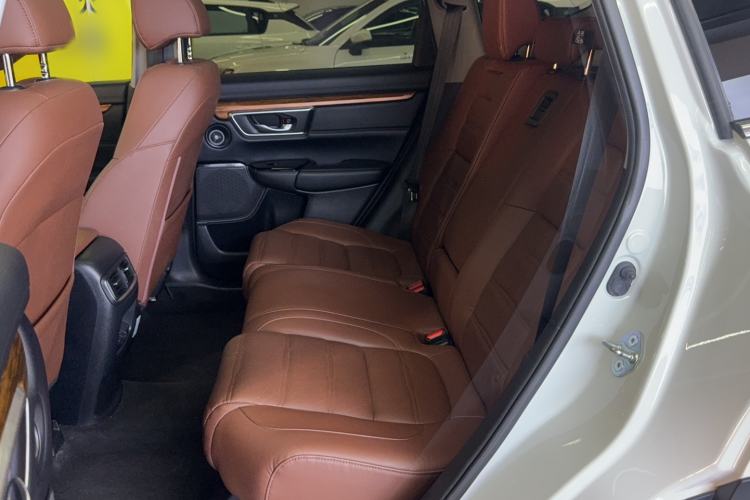 Used Honda CR-V 2021 240TURBO CVT 2WD Fashion Edition
