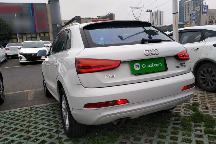 Used Audi Q3 2015 35 TFSI Comfort Model
