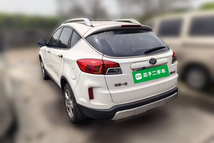 Used Bestune X80 2013 2.0L automatic comfort version Rear Left 45 Deg