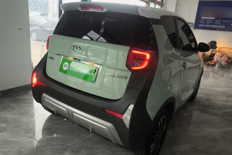 Used Chery QQ Little Ant 2022 Sweet Pink Edition Half-Sugar Version Lithium Iron Phosphate 29.2 kWh 30 kW 301 km