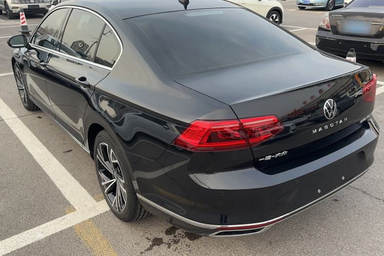 Used Volkswagen Magotan 2020 330TSI DSG Luxury Edition Exterior 4
