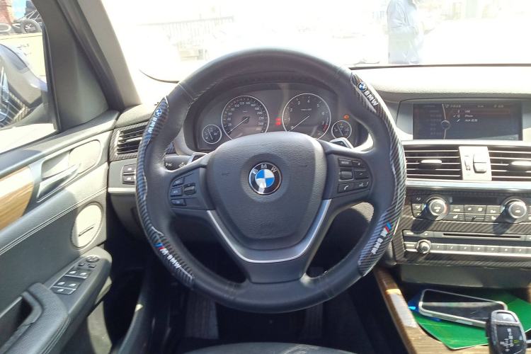 Used BMW X3 2011 xDrive35i Luxury Model
