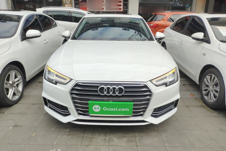 Used Audi A4L 2019 40 TFSI Ambition China VI
