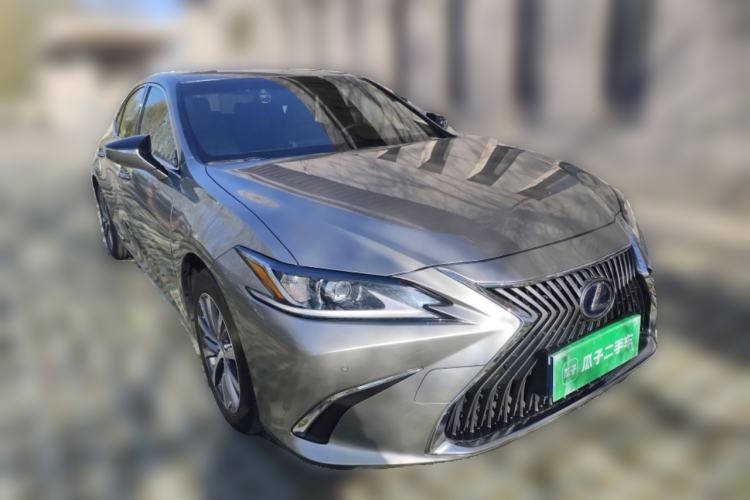 Used Lexus ES 2018 300h Premier Edition China V Standard
