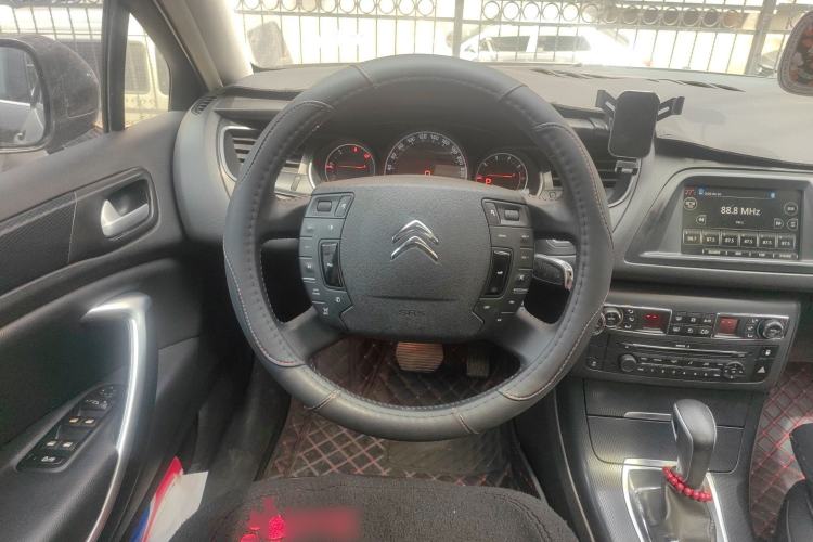 Used Citroen C5 2014 1.6T Automatic Luxury Model Steering Wheel