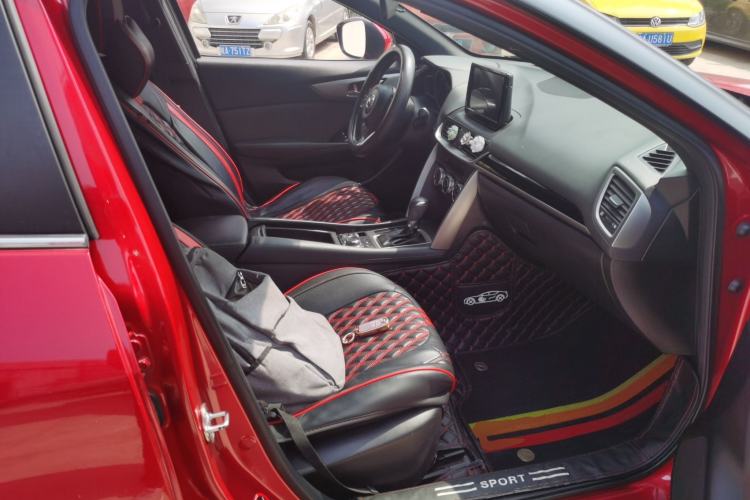 Used Mazda CX-4 2018 2.0L Automatic Two-Wheel Drive Blue Sky Dynamic Version China V Standard