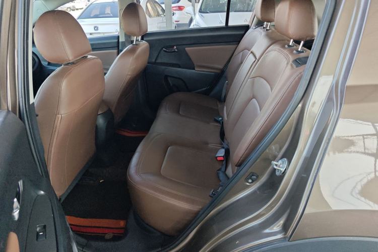 Used Kia Sportage R 2014 2.0L Automatic Two-Wheel Drive GLS Trim