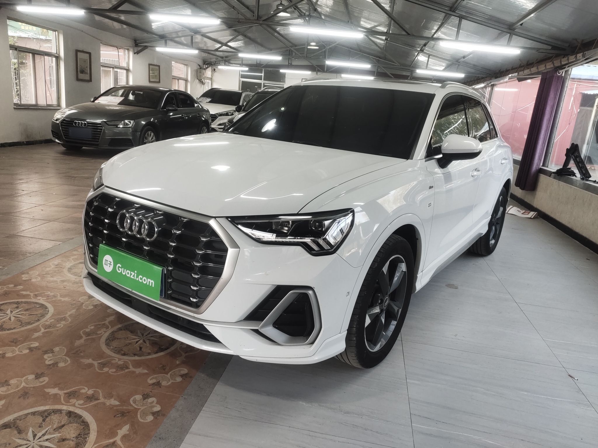 Parte inferior delantera