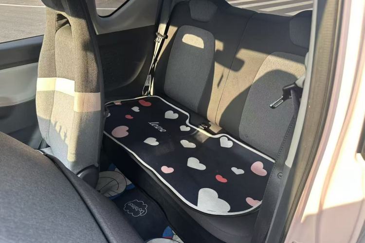 Used Wuling Hongguang MINIEV 2021 Macaron Fashion Model Lithium Iron Phosphate Left Rear Seat