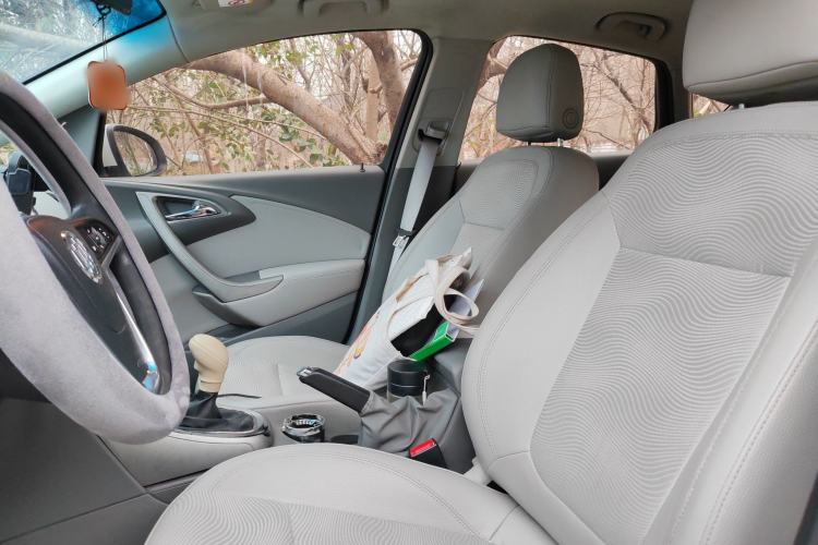 Used Buick GT 2012 XT 1.6L Manual Entry-Level Model
