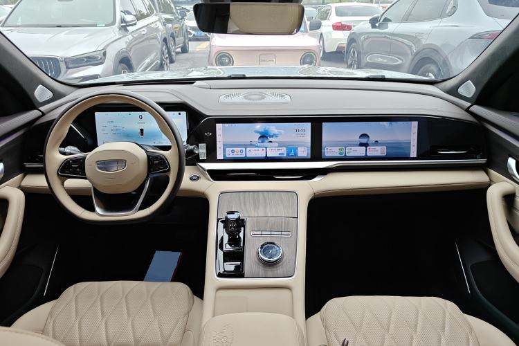 Used Geely Auto Monjaro L 2025 Dongfang Yao 2.0TD Automatic Lanxing Edition Center Console