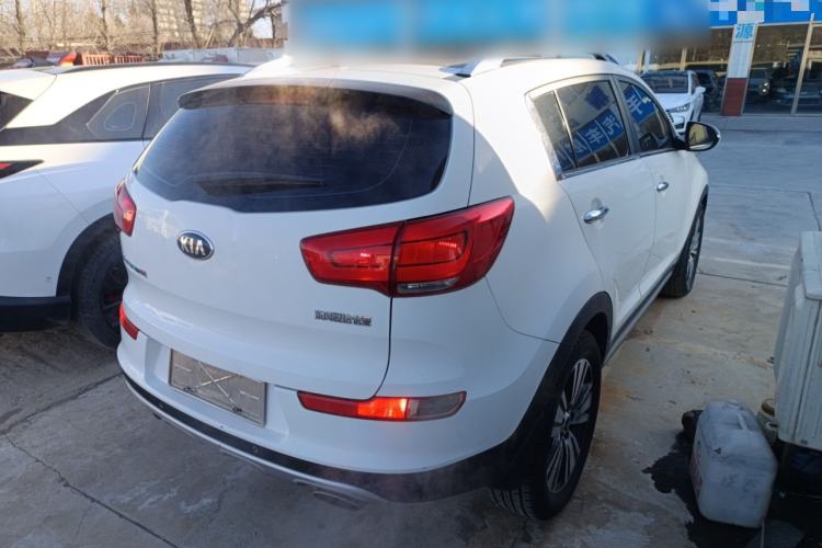 Used Kia Sportage R 2015 2.0L Automatic Two-Wheel Drive DLX Model
