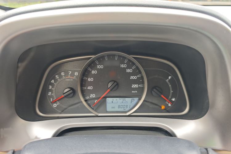 Used Toyota RAV4 2016 2.0L CVT Two-Wheel Drive Fashion Edition China V Standard
