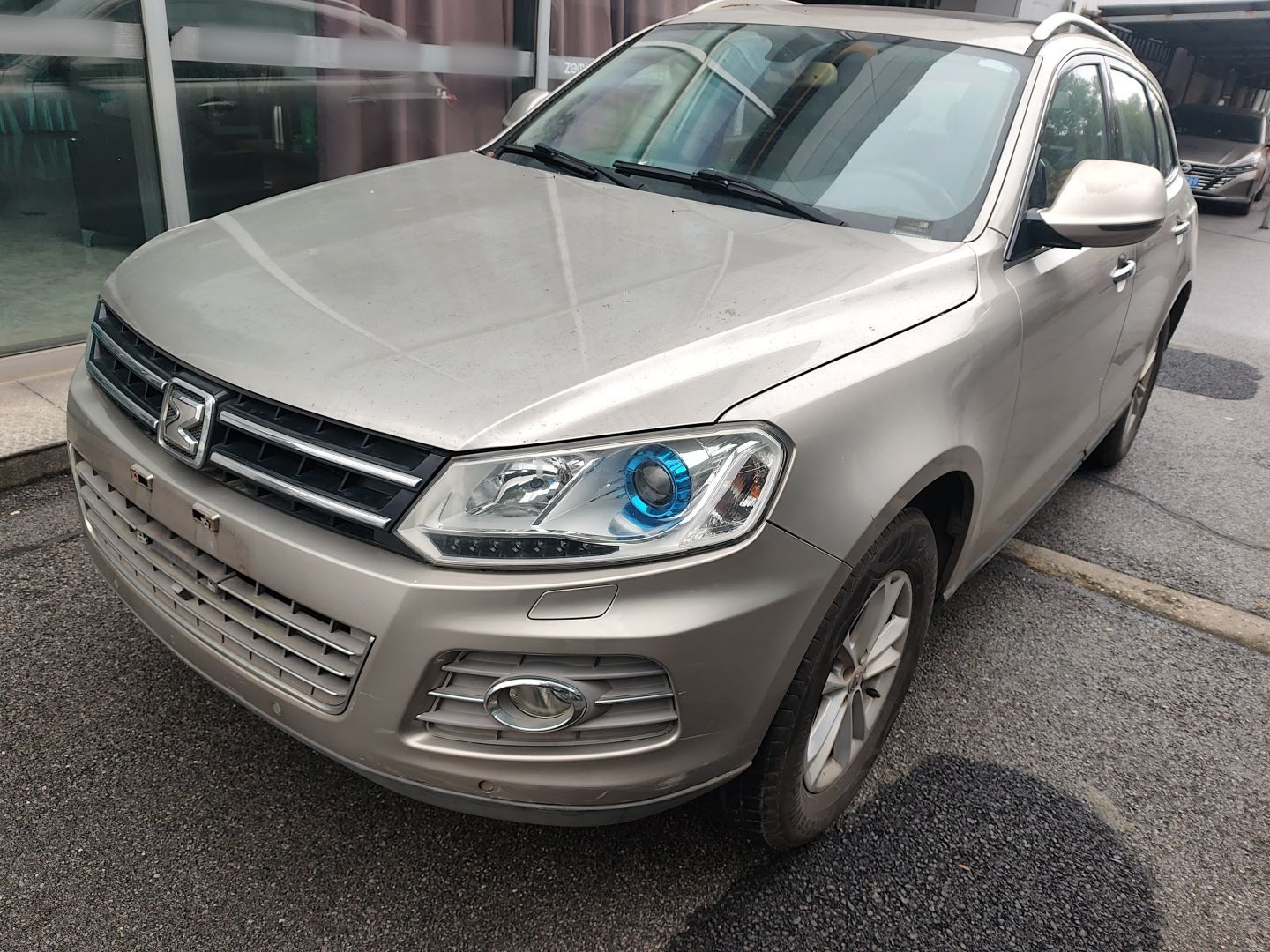 Parte inferior delantera