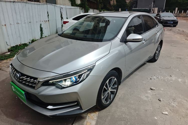 Used Venucia D60 2020 1.6L XL CVT Enjoyment Edition