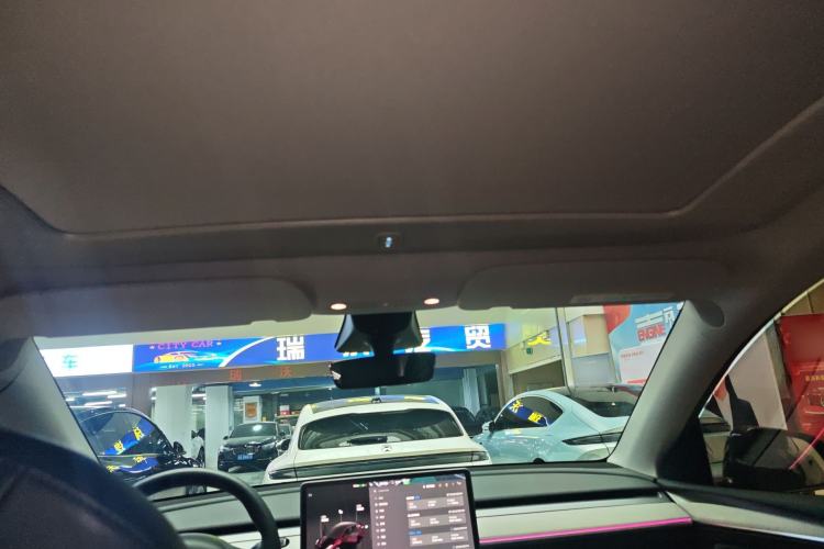 Used Tesla Model Y 2022 Rear-Wheel-Drive Version
