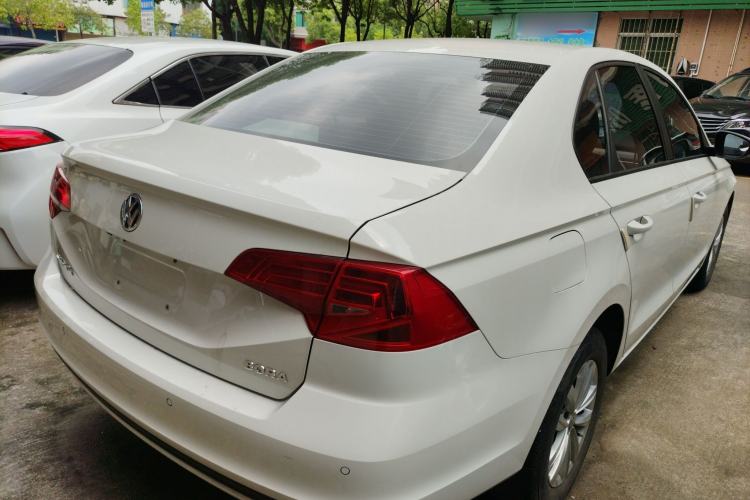 Used Volkswagen Bora 2018 1.5L Automatic Fashion Model