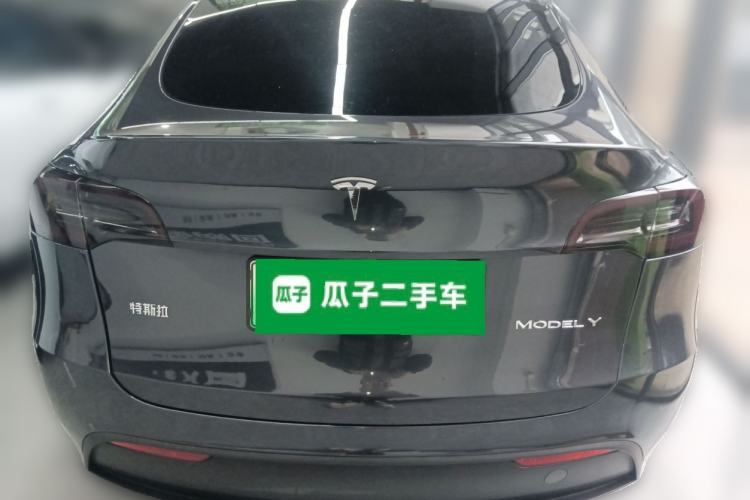 Used Tesla Model Y 2024 Long-Range All-Wheel-Drive Version Rear