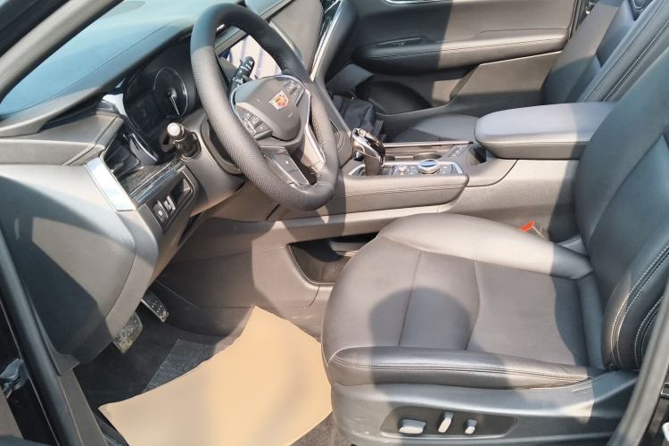 Used Cadillac XT5 2021 28T Four-Wheel Drive Luxury Version