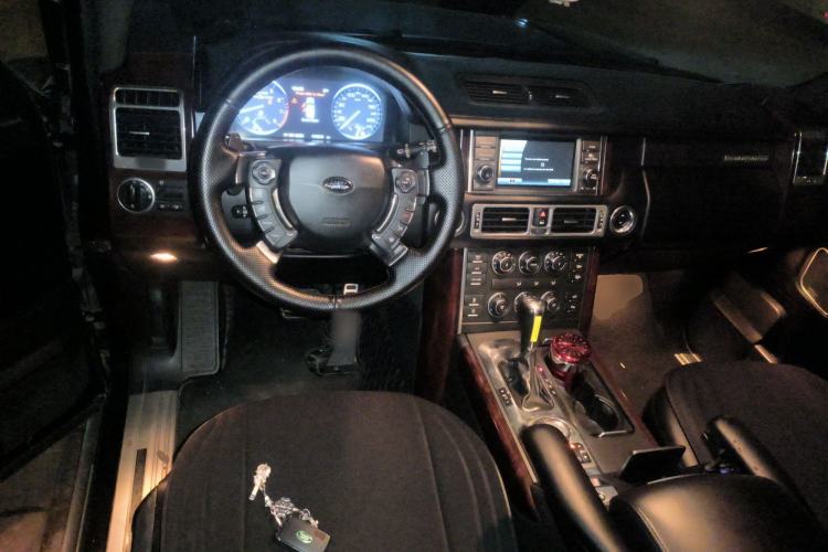 Used Land Rover Range 2012 5.0 SC V8 Steering Wheel