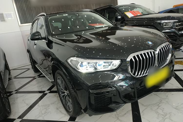 Used BMW X5 2022 xDrive40i M Sport Package Exterior 1