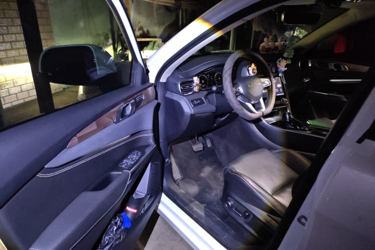 Used Lynk & Co 01 2019 2.0T Two-Wheel-Drive Pro Version China VI Standard