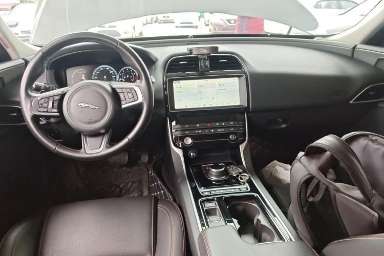 Used Jaguar XEL 2019 2.0T 200 PS Deluxe Edition
