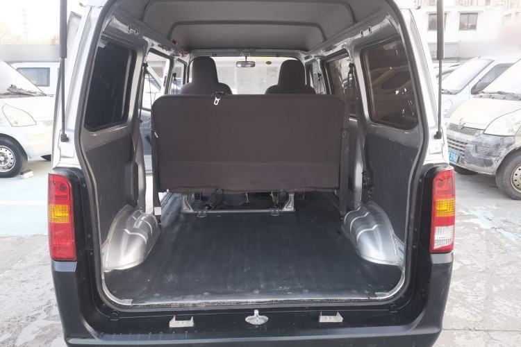 Used Wuling Zhiguang 2020 1.2L Practical Model China VI LSI
