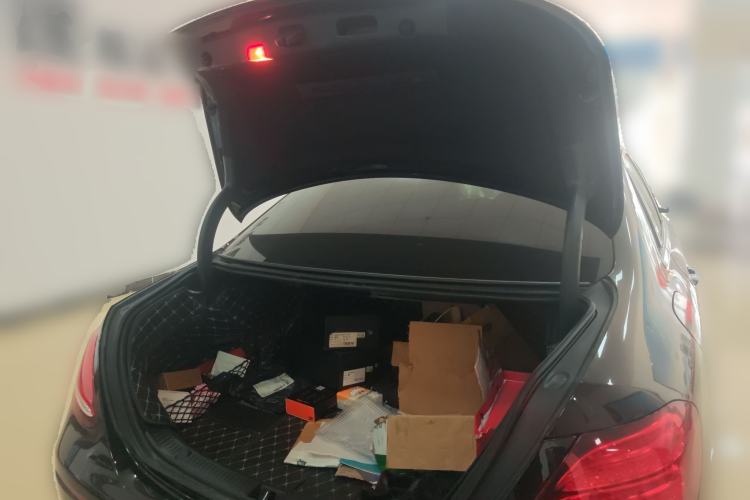 Used Mercedes-Benz E-Class 2020 E 300 L Stylish Model Trunk