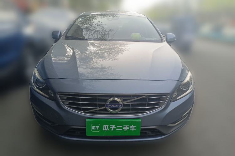 Used Volvo S60 2017 S60L T4 Smart Range Edition
