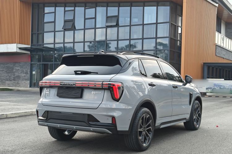 Used Lynk & Co 01 EM-P 2023 1.5TD EM-P Dawn Edition