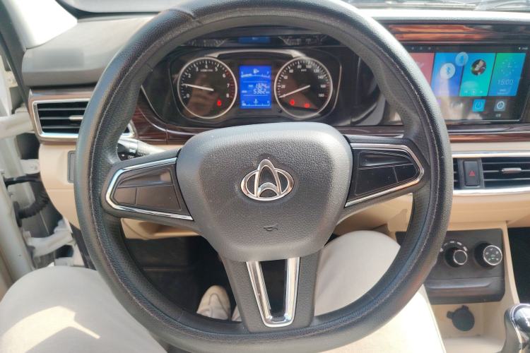 Used CHANGAN KUAYUE Xing V5 2021 1.5L Jinbao Edition Luxury Version JL473QH Steering Wheel
