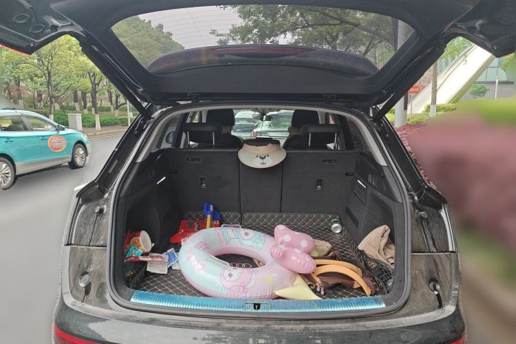 Used Audi Q5L 2020 40 TFSI Prestige Edition Trunk