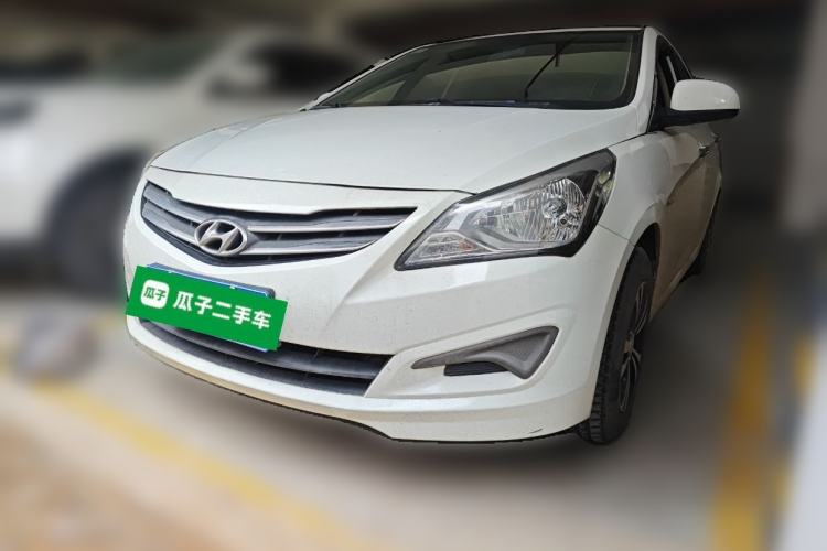 Used Hyundai Verna (older generation) 2014 1.4L Manual Fashion GS Model