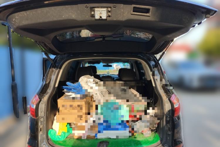 Used SWM X7 2018 1.8L Manual Luxury Connected Version 7 Seats Trunk