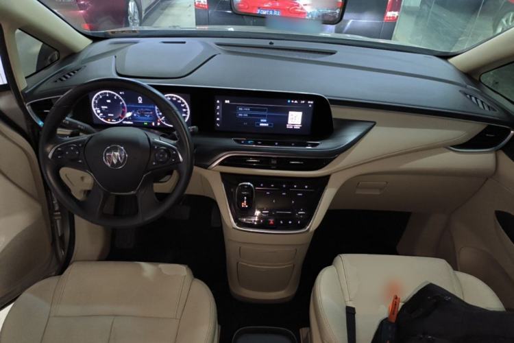 Used Buick GL8 2022 ES Landtrek 653T Luxury Edition Center Console