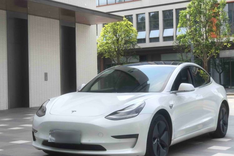 Used Tesla Model 3 2019 Long-Range Rear-Wheel-Drive Version