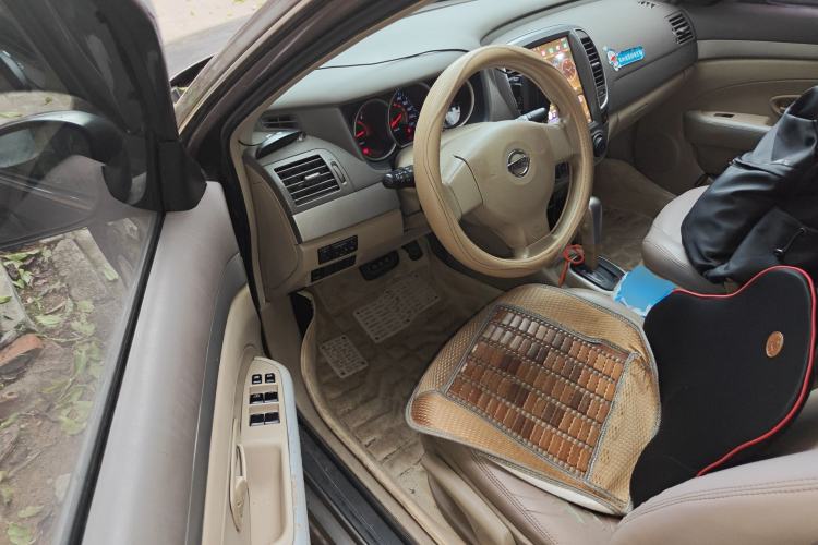 Used Nissan Sylphy 2016 Classic 1.6XE Automatic Comfort Edition Driver Seat