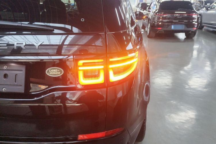 Used Land Rover Discovery Sport 2021 249 PS R-Dynamic S Performance Edition Right Rear Taillight