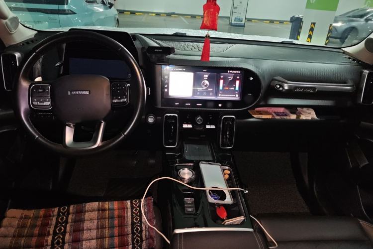 Used Haval DARGO 2022 1.5T DCT Two-Wheel Drive Border Collie Edition Center Console