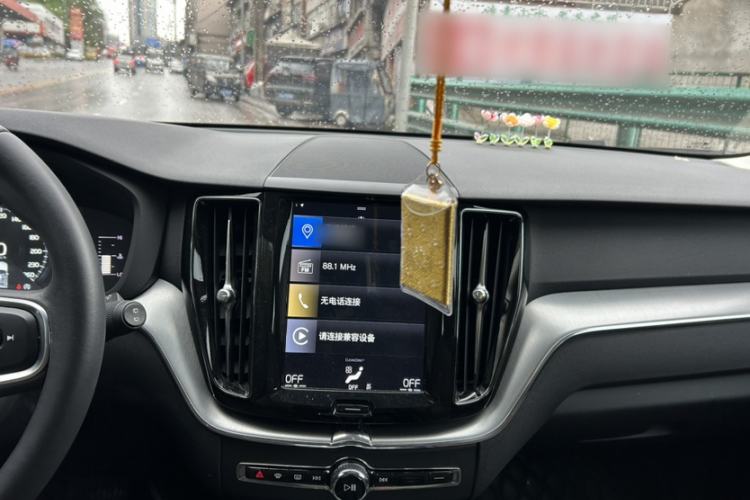 Used Volvo XC60 2019 T5 4x4 Smart Edition China VI Standard